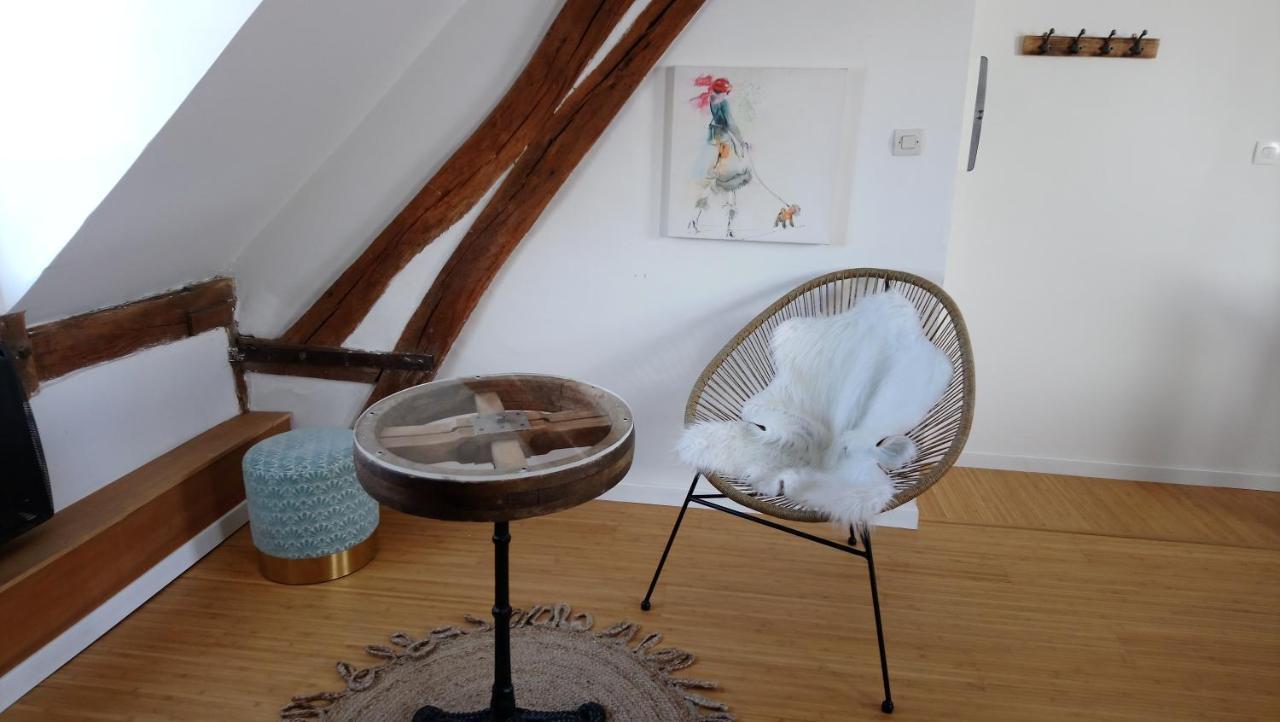Loft De Charme A 150M De La Cathedrale Lägenhet Beauvais Exteriör bild