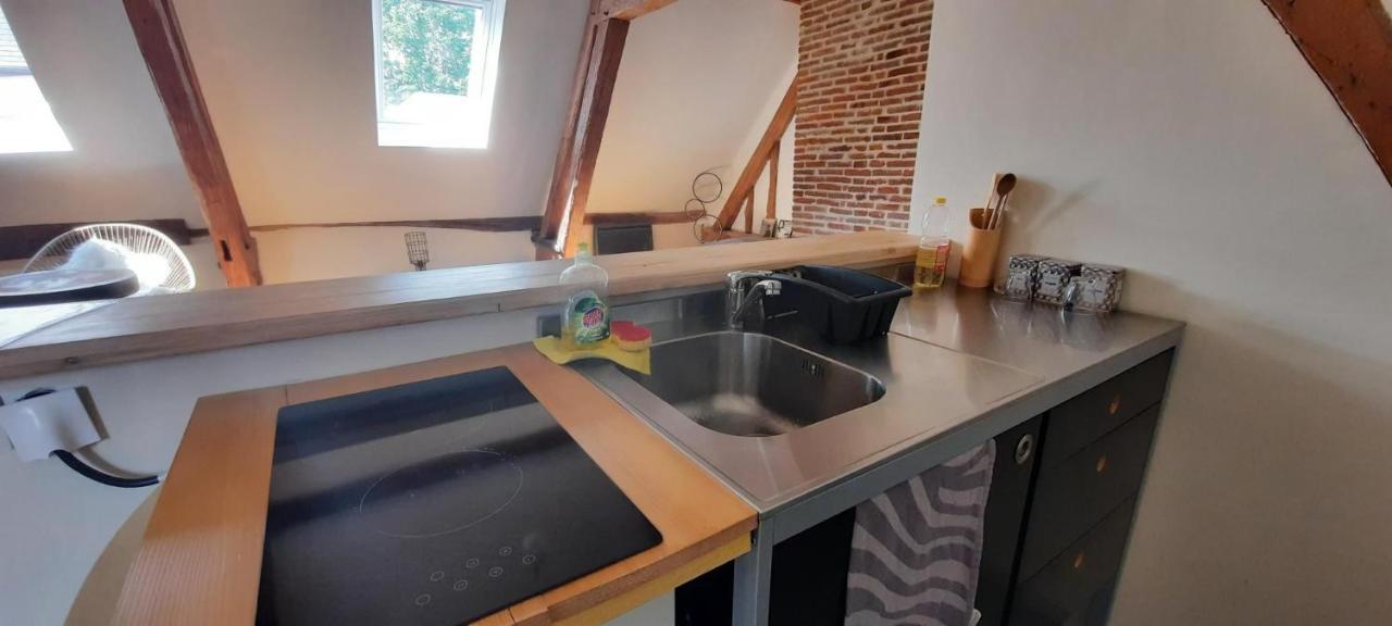 Loft De Charme A 150M De La Cathedrale Lägenhet Beauvais Exteriör bild